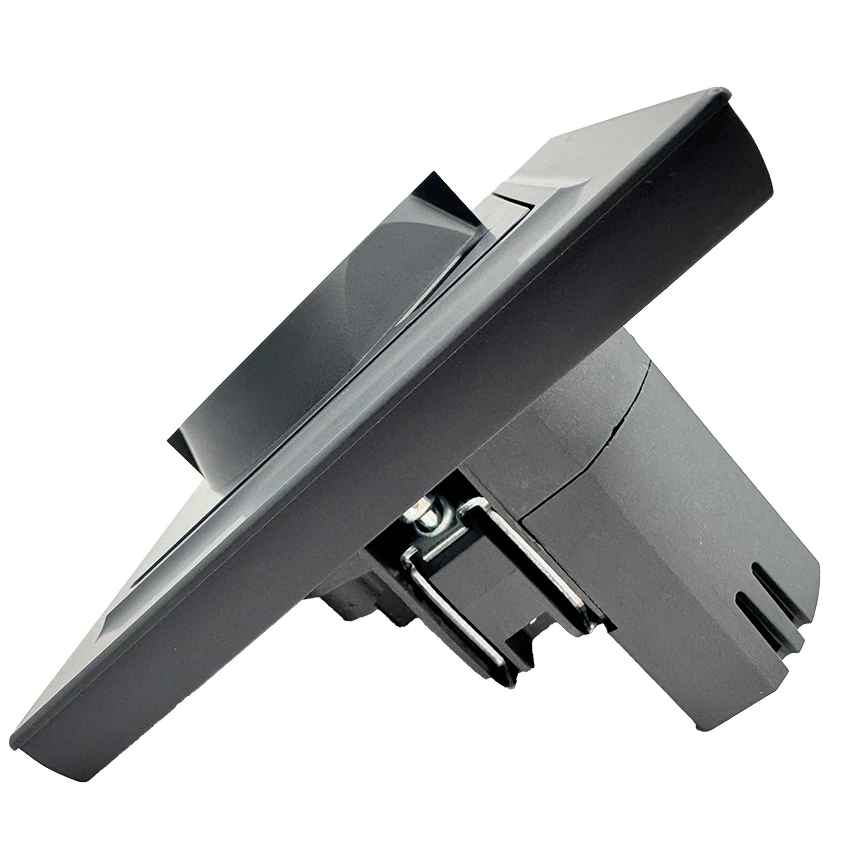 Розетка 1-я с/з с шторками с USB и TYPE C (5В, 2.1А) тёмн. серая Софт-тач